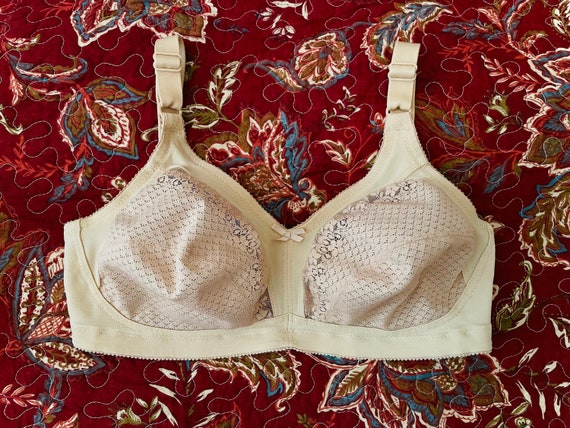 Vintage 70s 36D Beige Wonderbra - image 1