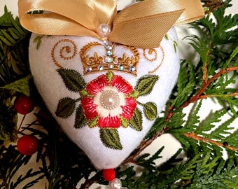 White English Tudor Felt Heart