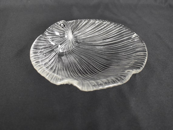 Pukeberg Clam Shell Dish Eva Englund