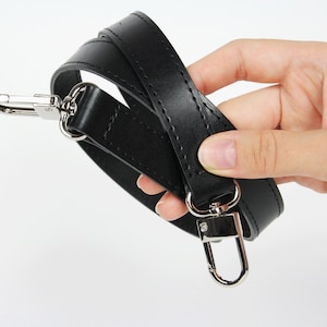 Black Crossbody Strap Black Leather 120x2 cm Long replacement strap for bags - Silver hardware
