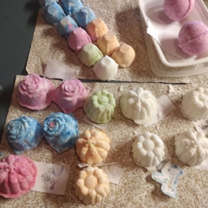 Oak Mountain Toggs & More Goat Milk Toy Surprise Bath Bomb