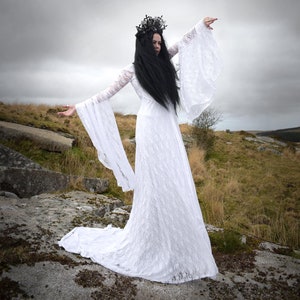 Mirror of Galadriel Gown - Lord of the Ring Lothlorien Cosplay Dress by Moonmaiden Gothic Clothing - All Sizes!