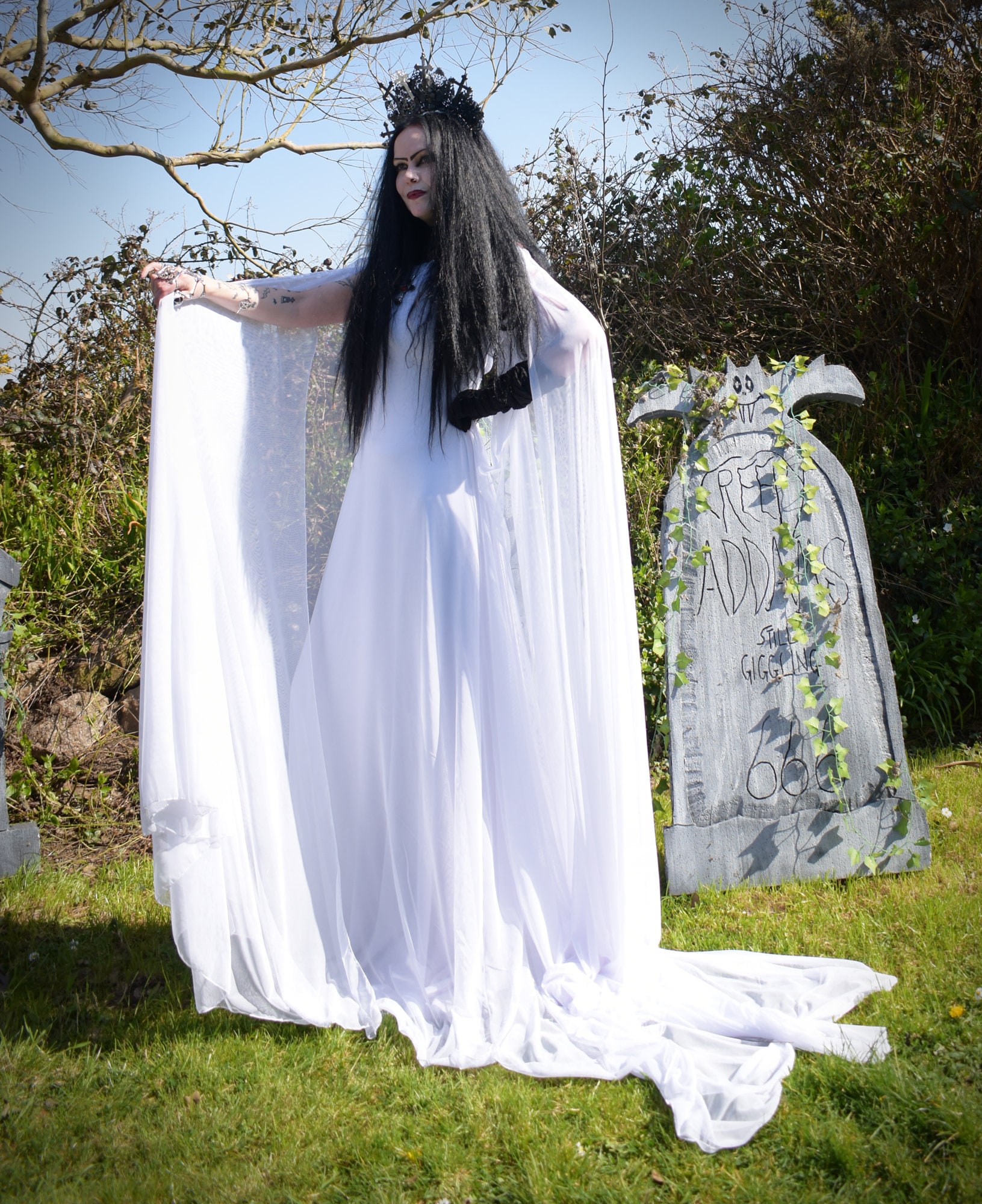 Galadriel White Council Gown - made to measure - Hobbit Lord of the Ring Cosplay Dress by Moonmaiden Gothic Clothing - All Sizes!