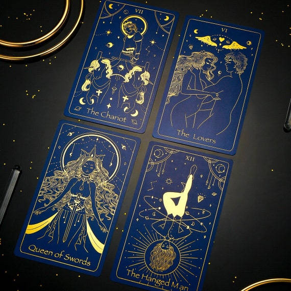 Tarot Deck 78 Cards DARK BLUE Gold FOIL, Tarot Deck with Guidebook & Box, Gold Gliding with Holographic effect - Tarot Deck for Beginners