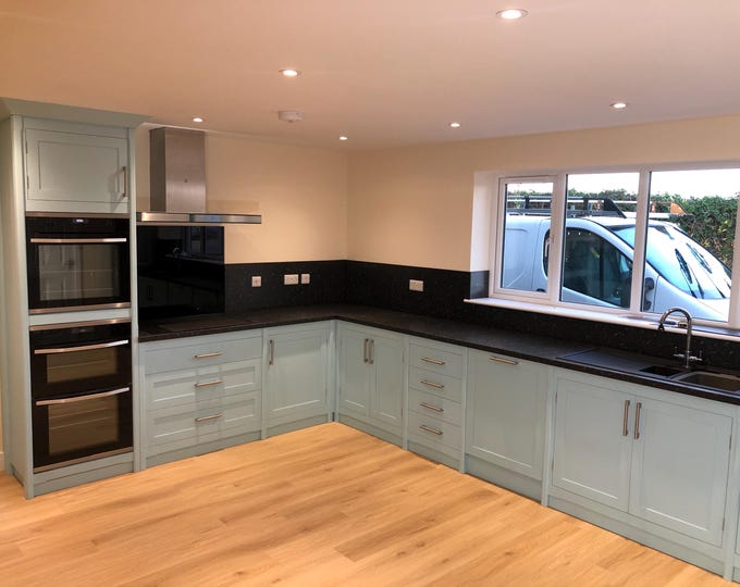 Bespoke Handmade Shaker Kitchen – Made to Measure Freestanding Kitchen Units – Custom Painted Solid Wood – Built to Order UK