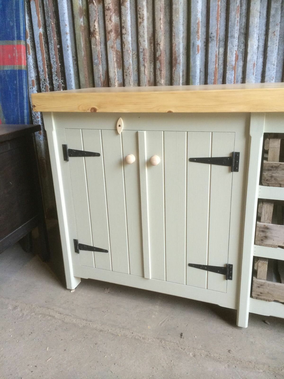Kitchen / utility double cupboard with full size trays