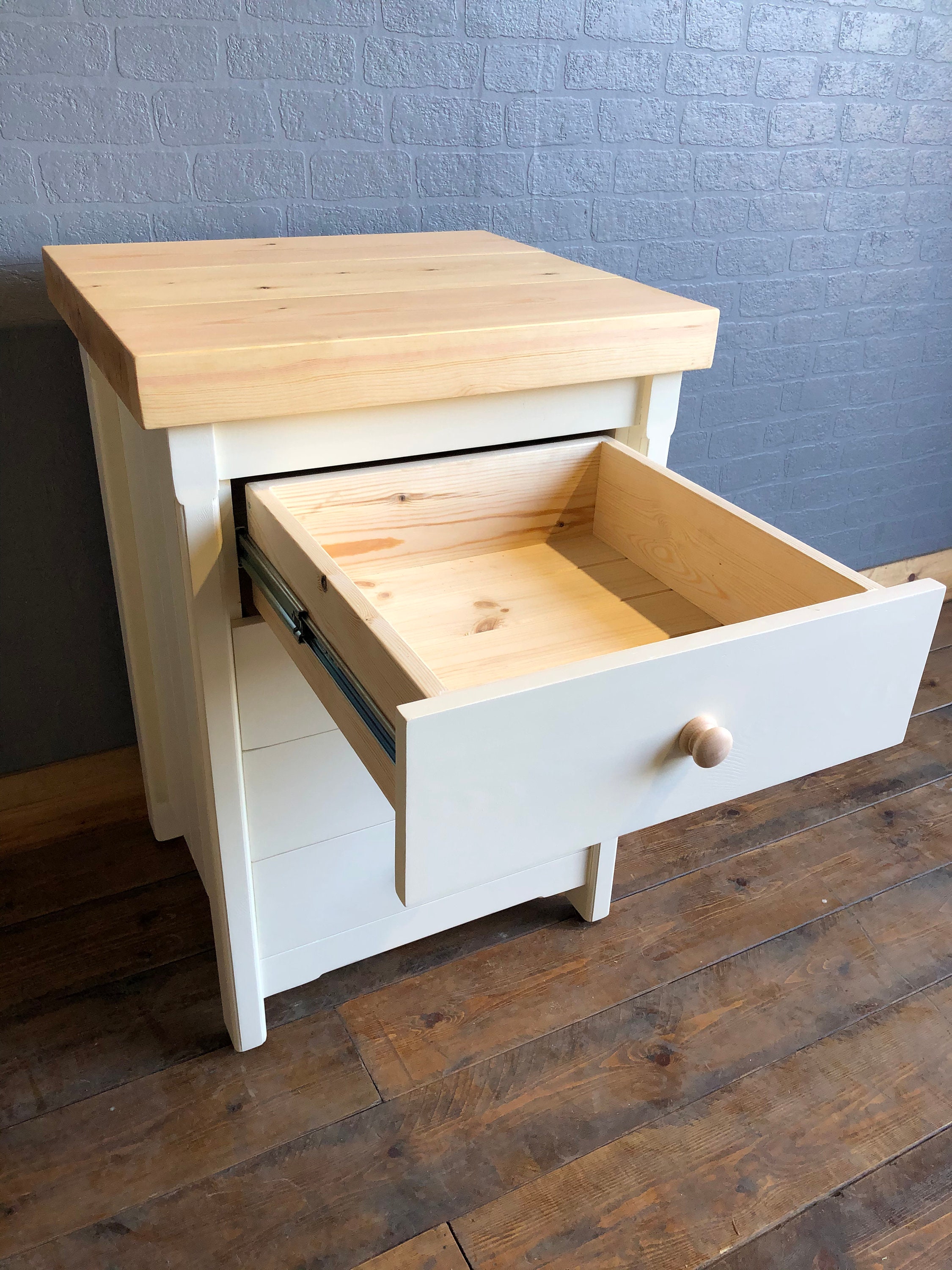 Freestanding Drawer Unit With Pine Top Kitchen / Utility / Bedroom