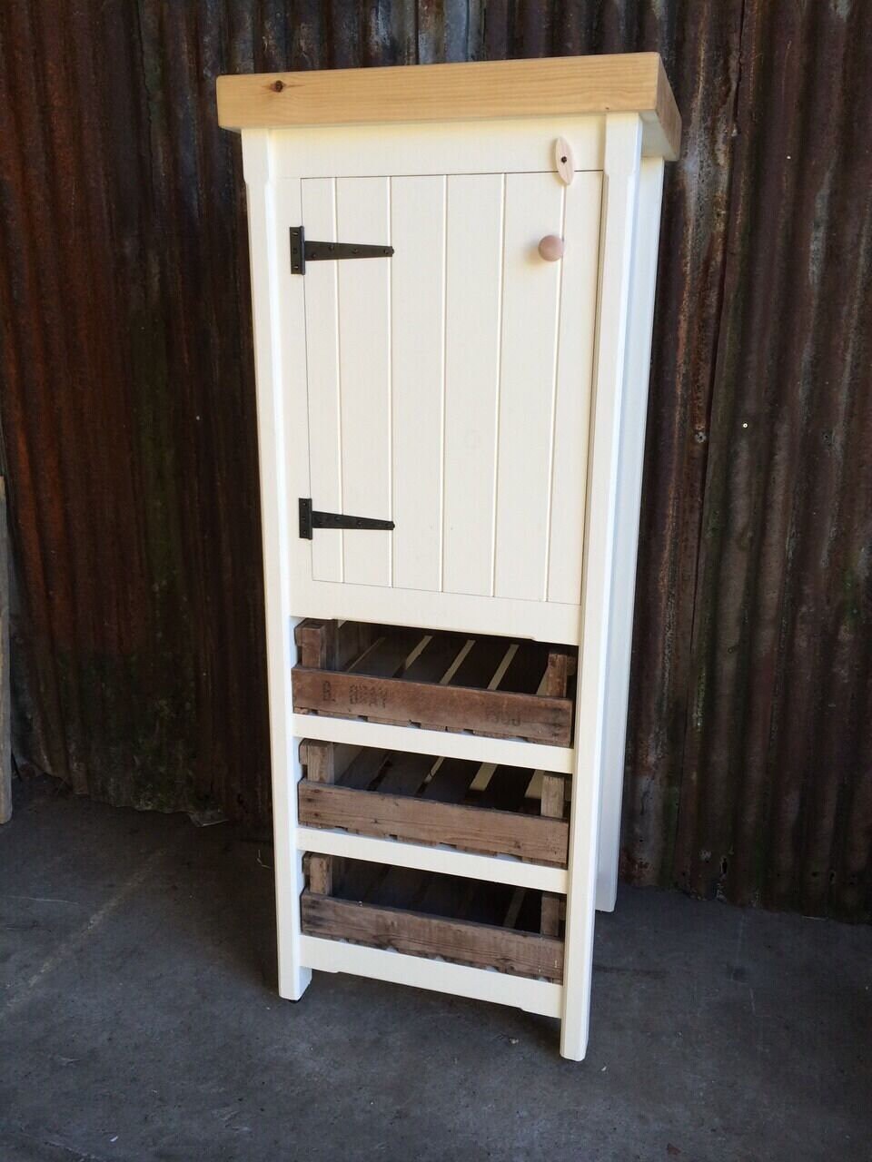 Single pantry & vintage trays with chunky pine worktop