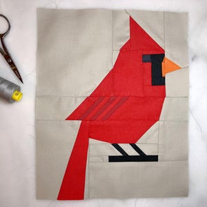 Cardinal FPP paper pieced quilt block pattern