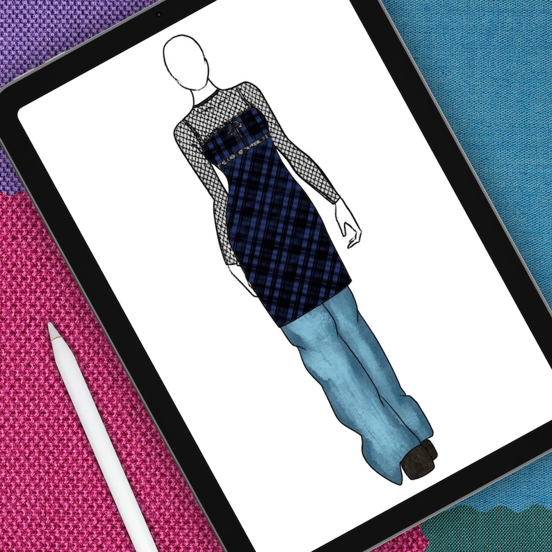 K&ouml;nnte beinhalten: Eine digitale Modeillustration auf einem Tablet-Bildschirm zeigt eine Figur in einem &auml;rmellosen Kleid mit schwarz-blauem Karomuster &uuml;ber einem lang&auml;rmeligen schwarzen Netzoberteil, kombiniert mit einer hellblauen weiten Hose.