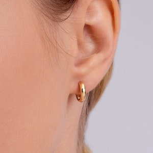 14K Solid Gold Huggie Earrings | 2MM-3MM Thickness | Solid Gold Hoops | Dainty Earrings | Minimalist | 12-15MM