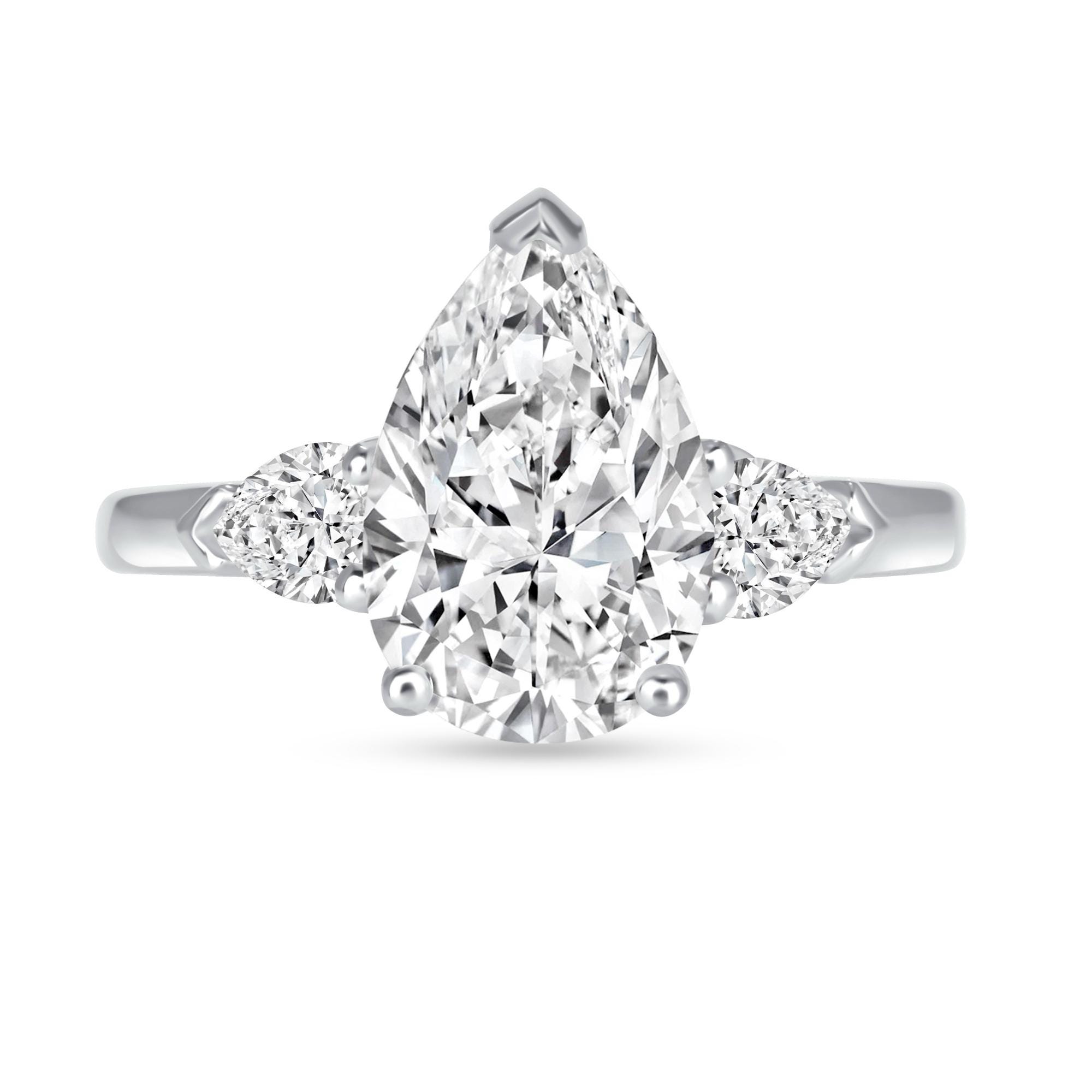 Pear Cut 3 Stone Lab Grown Diamond Engagement Ring | 14K Gold - Etsy