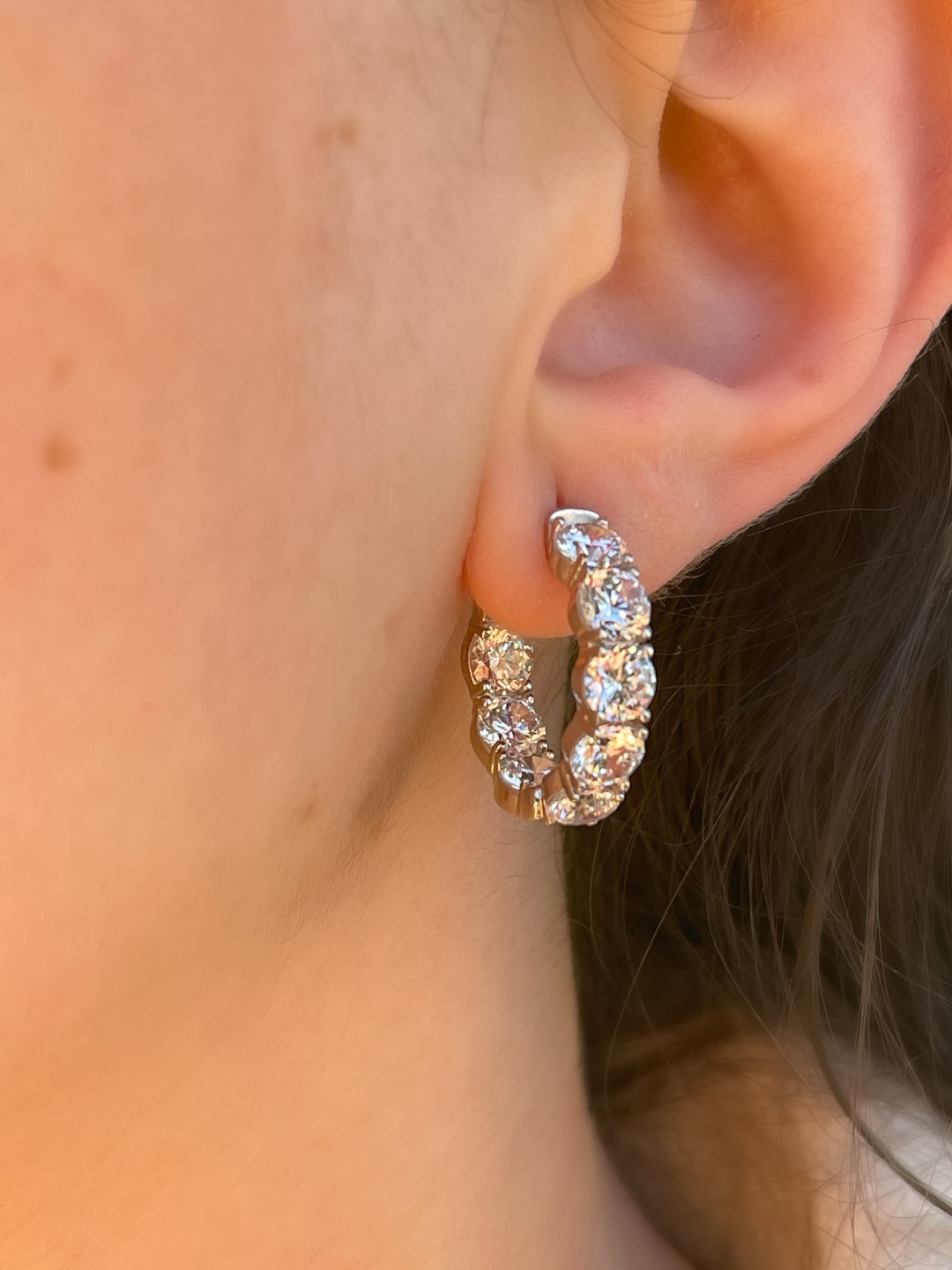 TATIANA☆[SILVER925] Crystal Inside Hoop Earring TATIANA】(Silver925) Crystal inside Hoop Earrings ピアス