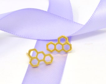 Small Honeycomb Stud Earrings, Hexagon Earrings, Bee Hive Earrings, Honeycomb Jewelry, Bee Jewelry, Geometric Earrings