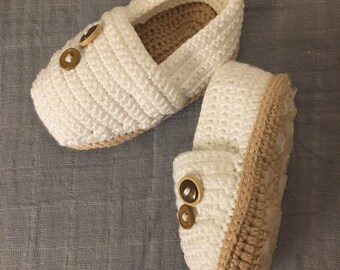 Baby Moccasins in crochet/Mocasines bebé tejidos