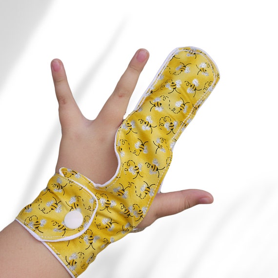 Finger Guard. Various Designs, Gentle Fabric Finger Guards: Break the  Finger-sucking Habit Safely. May Be Pulled off by Babies and Toddlers. 