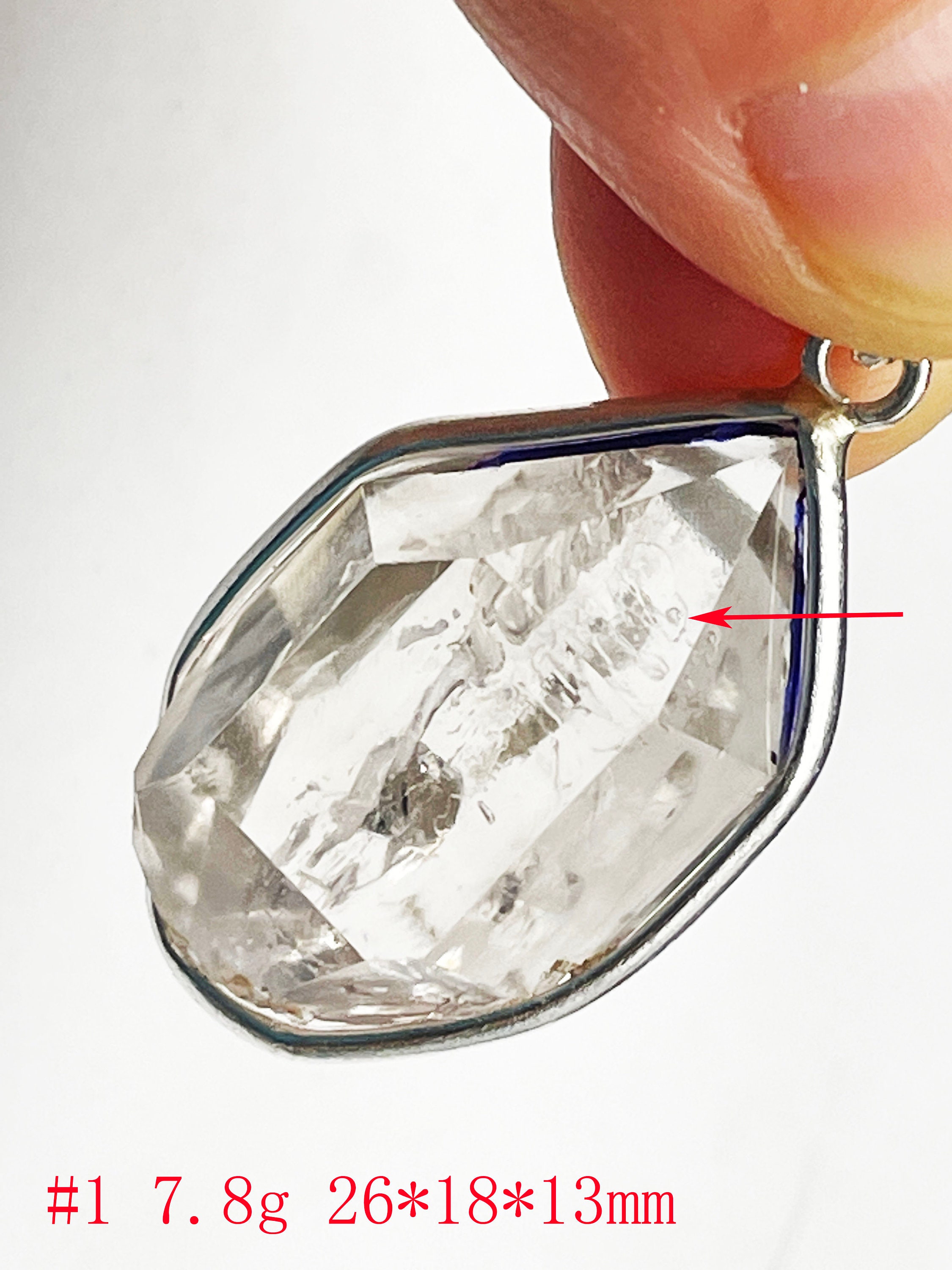 Enhydro crystal - Etsy 日本