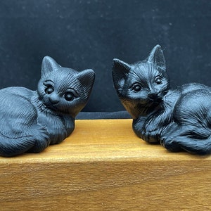 Un paio di gatti, gatto intagliato in cristallo di ossidiana, figurina del gattino intaglio, regalo per la casa, decorazioni per la casa