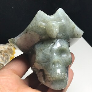 Natural Labradorite Carved &quot;Pirate Captain&quot; Skull crystal ,Realistic,Crystal Healing,Spiritual Healing Energy #032912