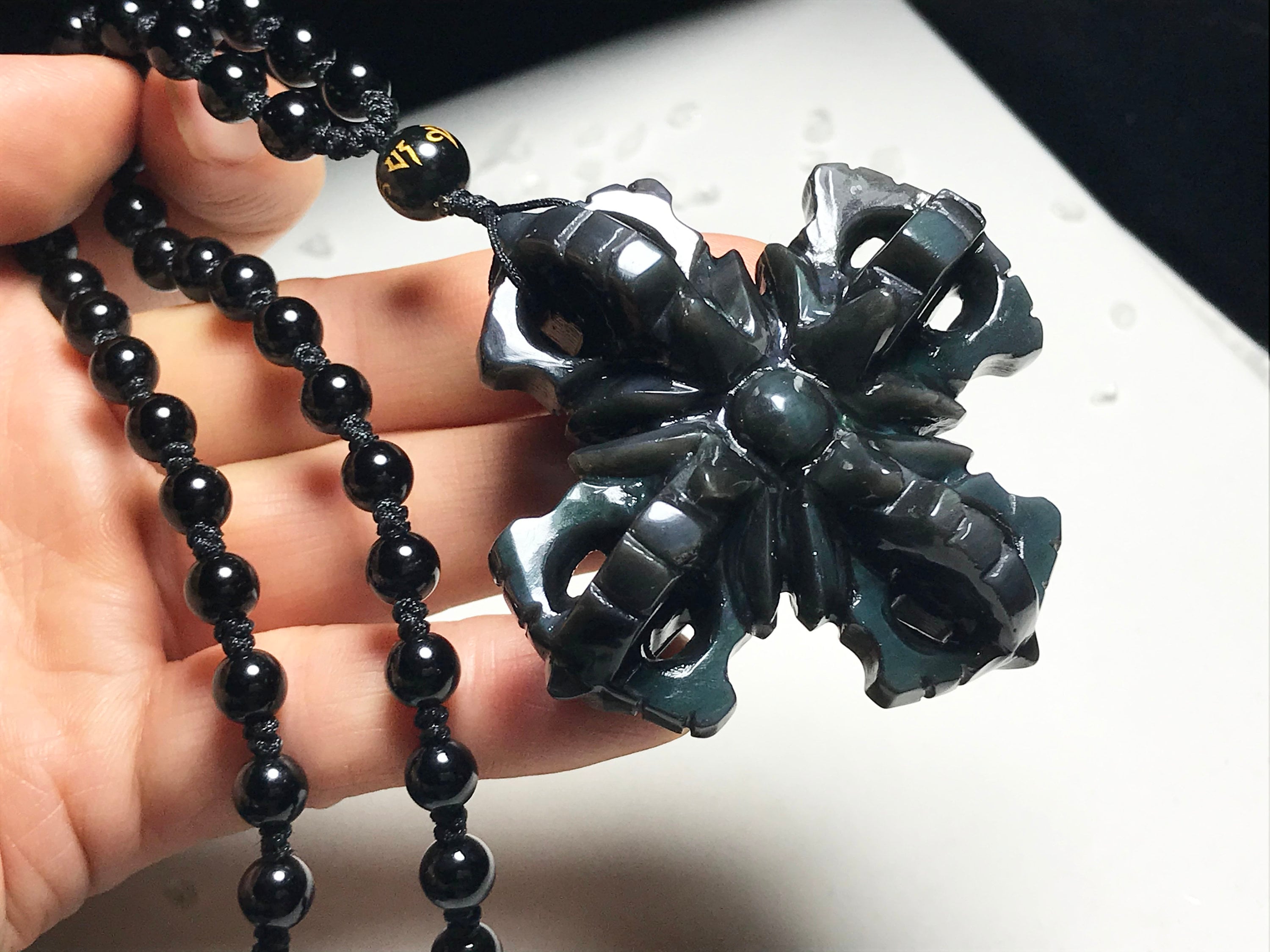 Statuetta Di Auto In Ossidiana Nera Naturale - Auto Di Cristallo