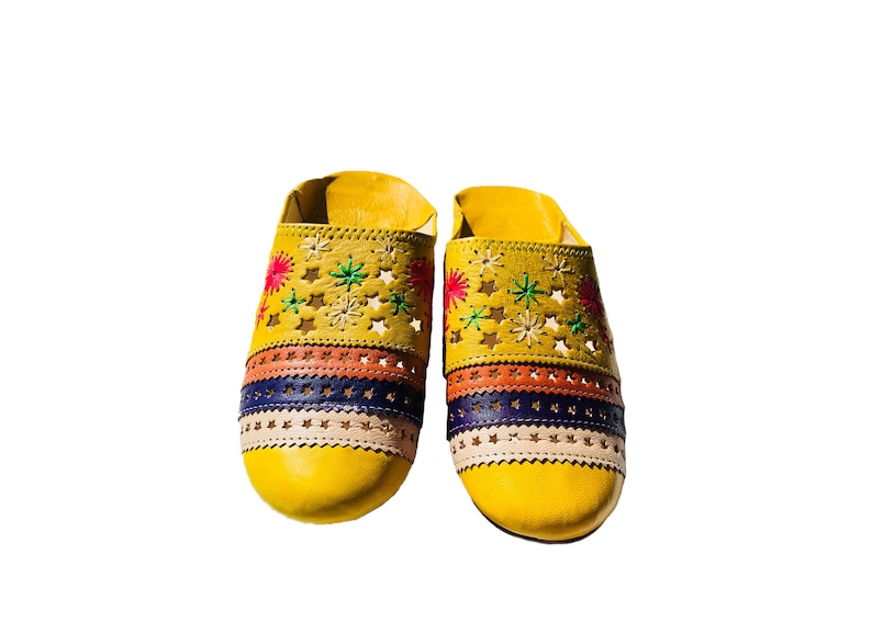 Leather handmade moroccan berber shoes sandals hand sewn