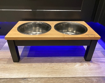 Personalized Medium Farmhouse Dog Feeder, Raised Pet Bowls, Black Frame