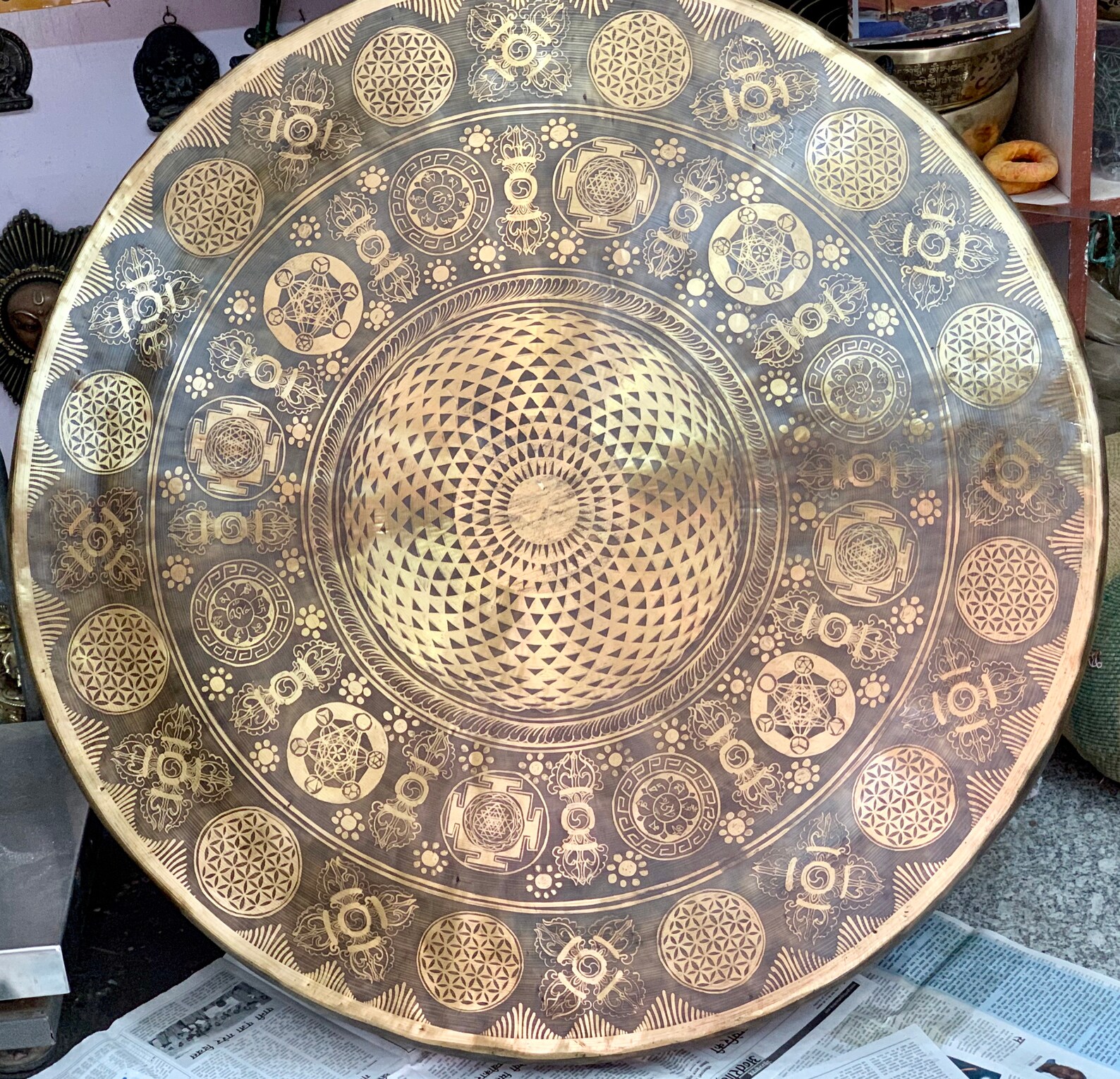 100 Cm Diameter Extra Large Gong Bellhand Carved Various Art and