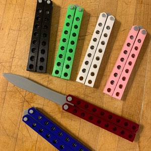 Free Free 313 Butterfly Knife Svg SVG PNG EPS DXF File