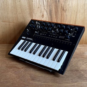 Korg Monologue Stand
