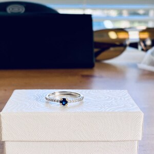 Gorgeous Natural Blue Sapphire 925 Sterling Silver/Real 18k Gold Plating Dainty Wedding/Anniversary/Engagement Ring w Cubic Zirconia Accents