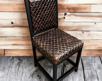 Diamond Stitched gestoffeerde leren eetkamerstoel met een matzwart stalen frame - FPDC (b)