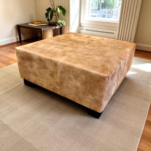 Echtleder Ottomane | Handgefertigter Pouf | Verschiedene Farben | Bereich der Größen | Stilvoller Fußhocker | Home Decor (b) - FO