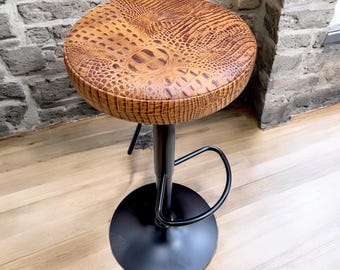 Taburetes de piel auténtica estilo cocodrilo con base negra mate y altura regulable - GL