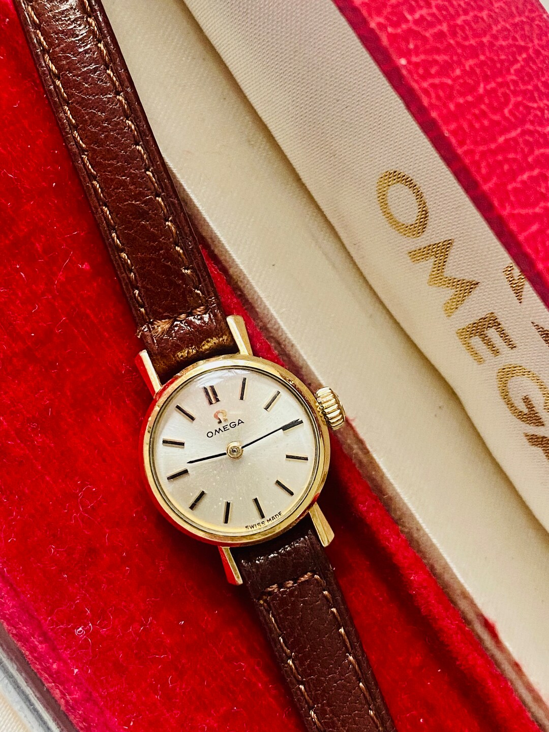 Vintage 9ct Gold Ladies Omega Watch in Box Etsy