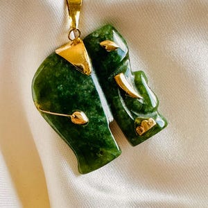 14k gold Jade Elephant pendant