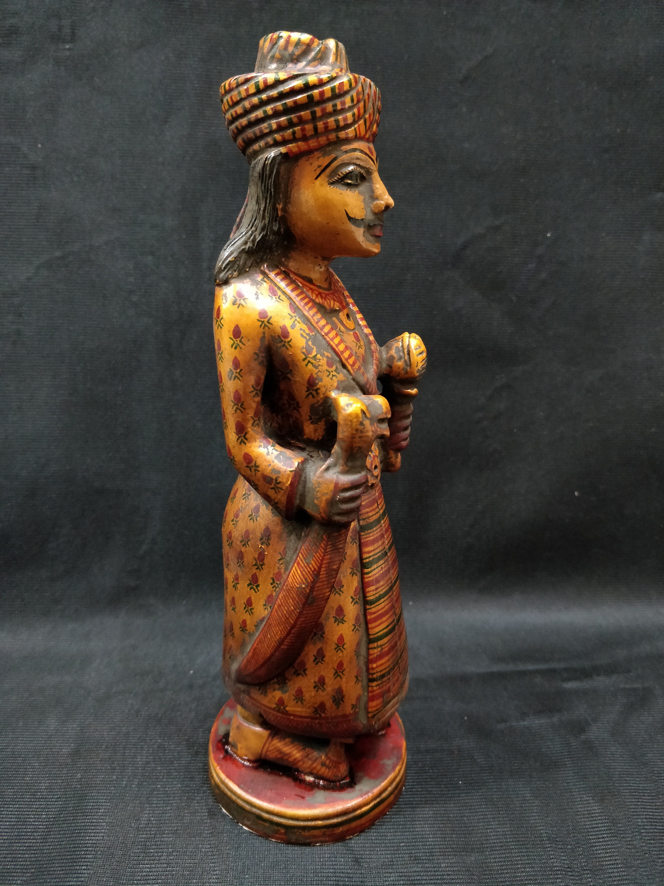 King & Queen - Traditional Burdwan Wood Craft Handpainted Sculpture (Tiny, Set of 2) 36