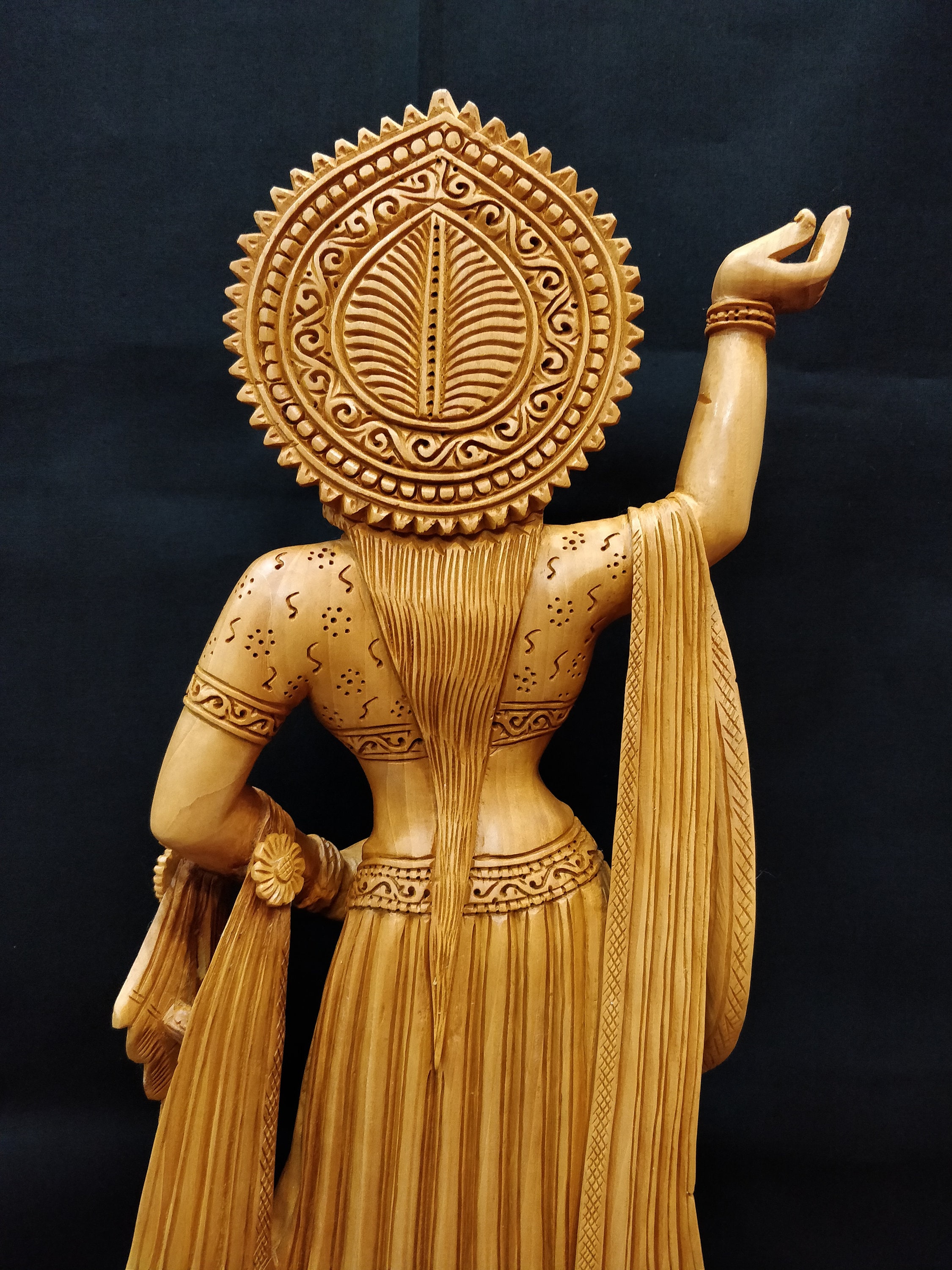 木製の踊り子像、デヴァダシ像、古代美術、木製工芸品、古代インド舞踊 