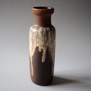 Vintage braun Vase mit BeigeThick Glasur Muster 1970er Jahre Vase westdeutsche Keramik Retro abstrakte Mid Century moderne samtSammler Artikel