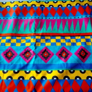 Vintage Cotton Fabric with Bright Geometric Pattern ,Vintage Printed Cotton Fabric USSR era,Estonian Fabric,1970s, Kreenholm Factory
