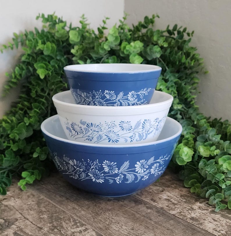 Vintage Pyrex Colonial Mist Round Mixing Bowl - 401 402 403 - Blue White Milk Glass image 1
