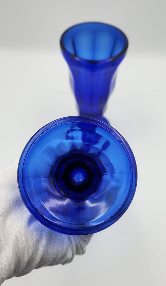 Vintage Anchor Hocking Cobalt Blue Glass Set – 2 Fountain Glasses