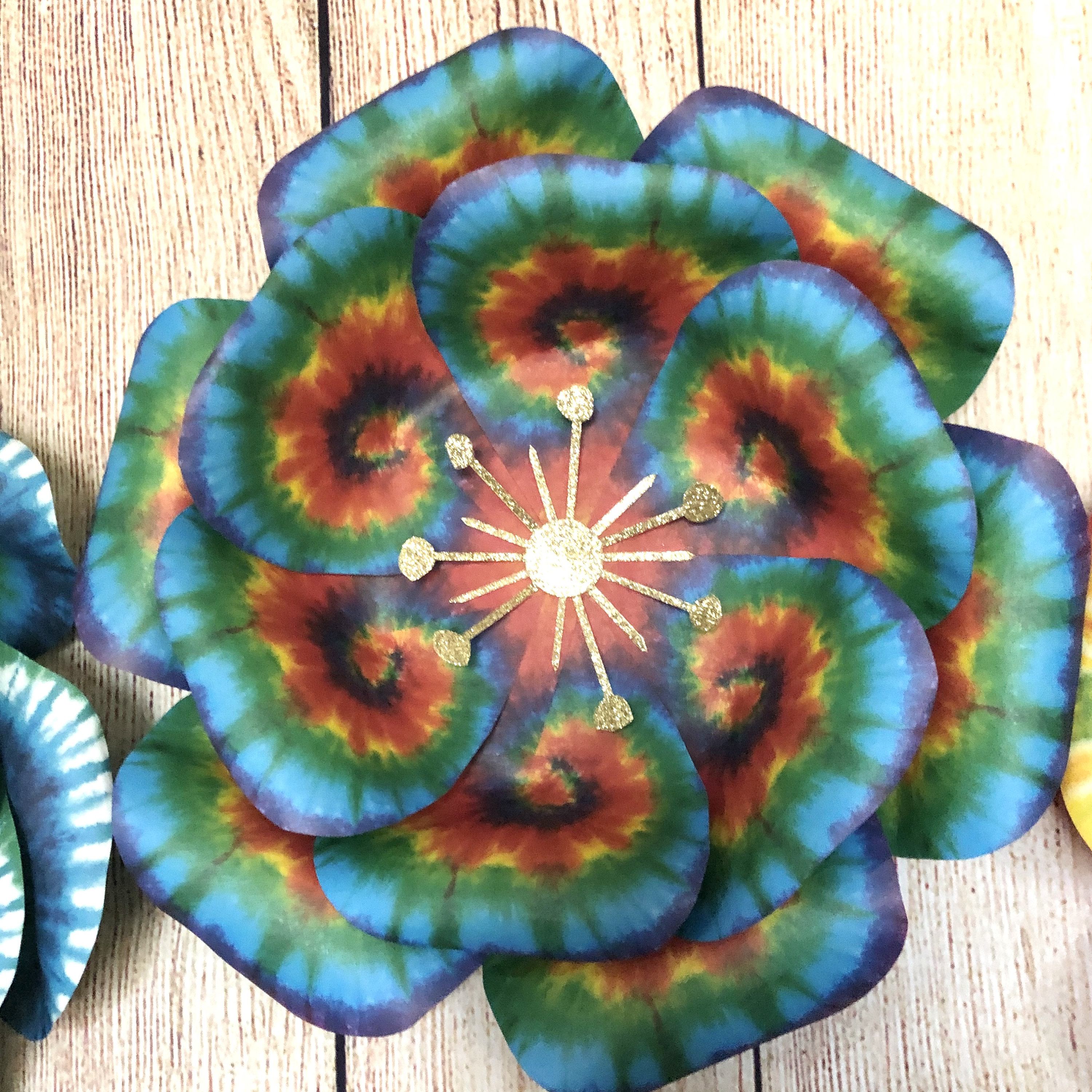 Set of 3 Tie Dye Flowers Etsy