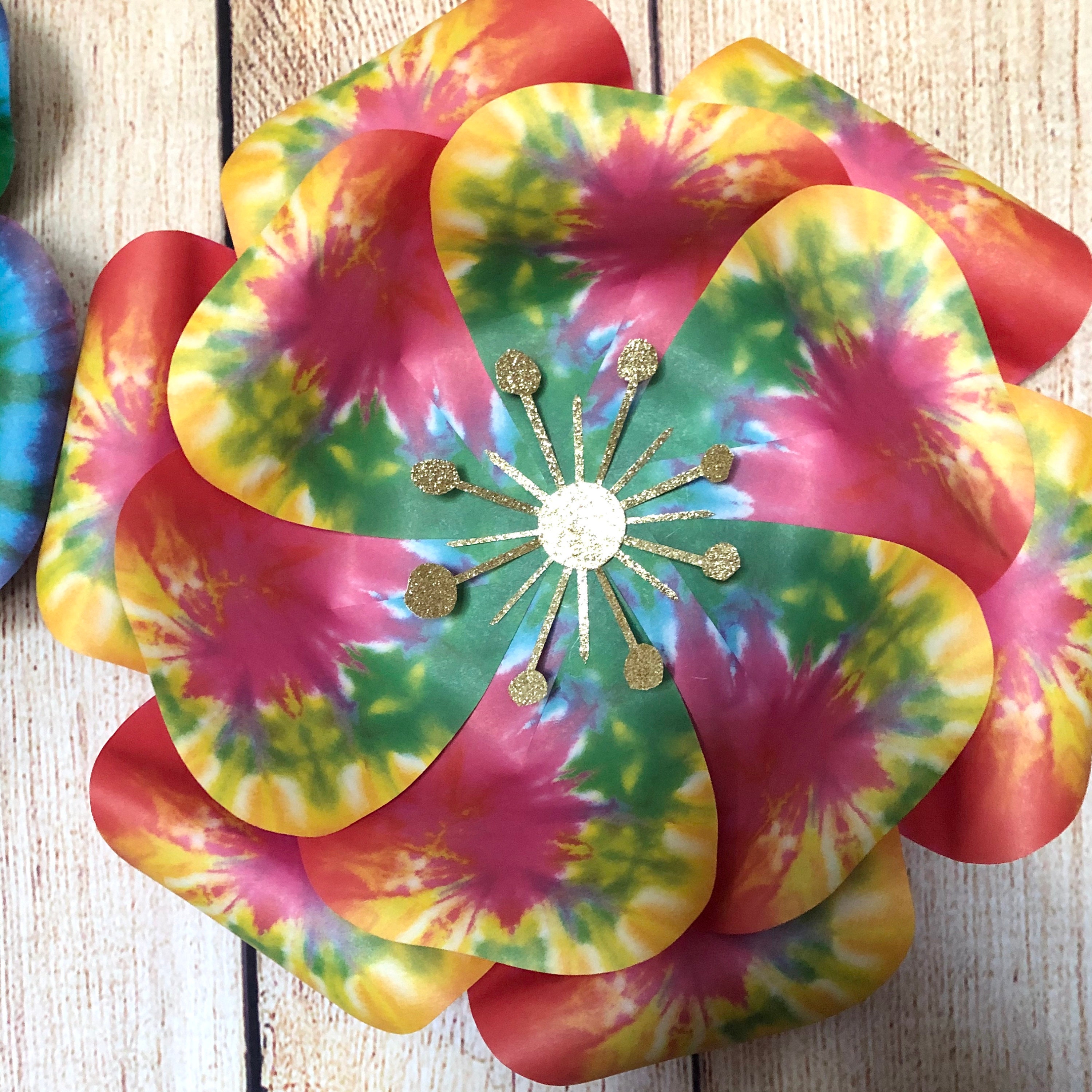 Set of 3 Tie Dye Flowers Etsy