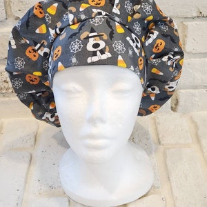 HALLOWEEN PUMPKIN DOG, Scrub Hat, Scrub Cap, Bouffant Style, Surgical Hat, Surgical Cap, Nurses Hat, Vet Tech, Xray Tech, Ortho, Animals