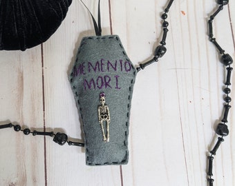 Hand Stitched Felt  Ornament - Halloween Ornament  - Memento Mori - Coffin Ornament - Halloween Tree - Spooky Ornament - Coffin and Skeleton