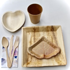 party plate palm leaf 10 pic deep square 9.5&quot; - 25 pic triangle sea grape very Unique - stylish - 10 pic heart - 10 pic cup - 20 pic napkin