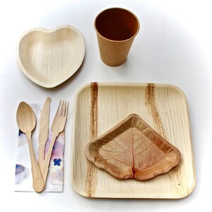 natural Sea Grape 20 Pic 7&quot; desert - dry food - palm leaf 10&quot; Square 20 pic - 20 pic Heart - 20 pic Cup - 60 pic cutlery - 20 pic napkin