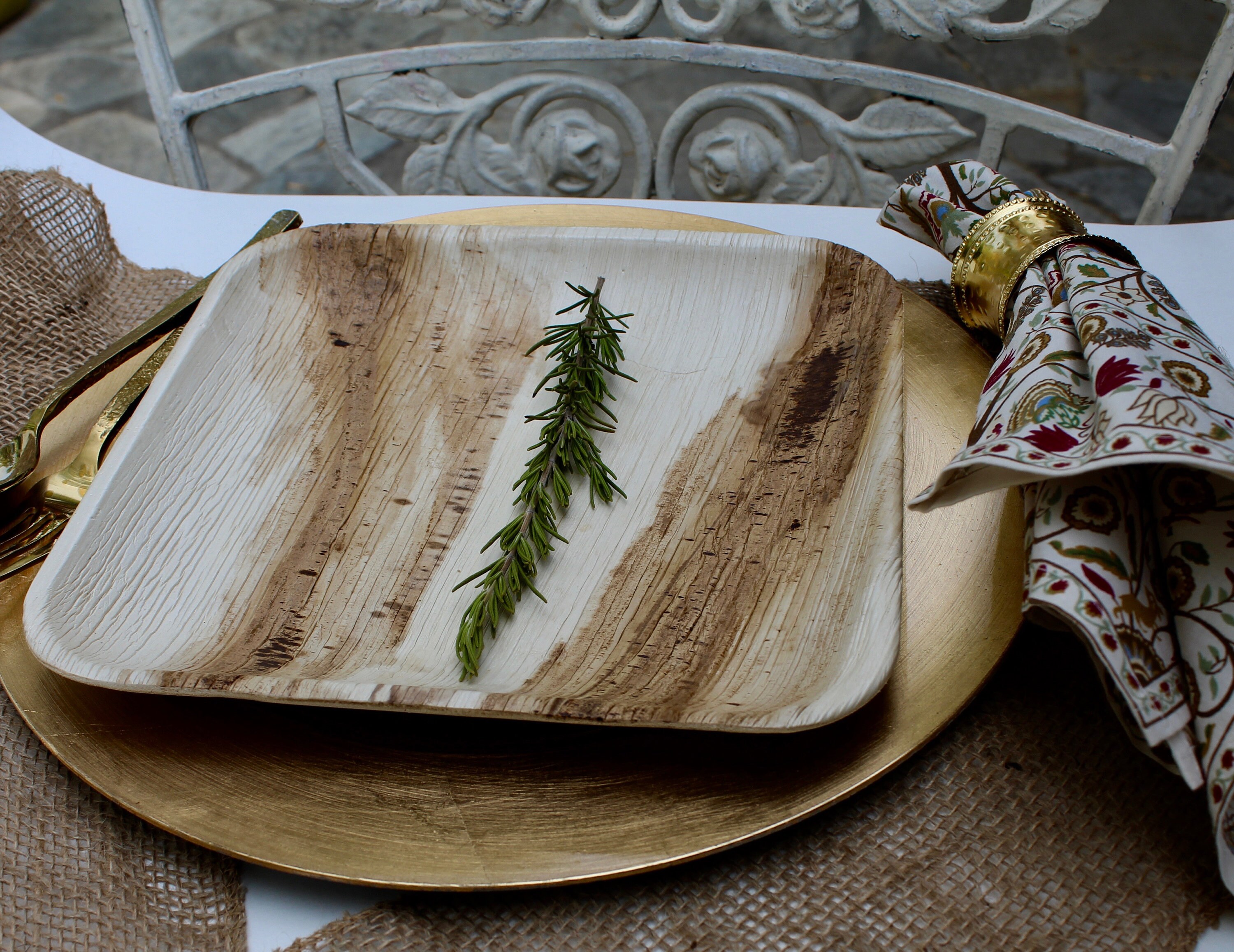 Palm leaf plates. 25 Pices 10 and 25 Pices 6 Etsy