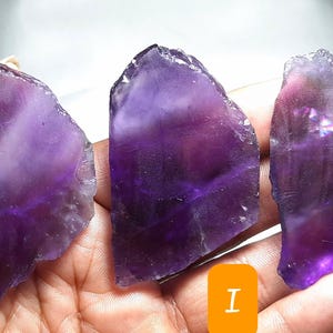 Natürliche afrikanische Amethyst-Rohedlerscheiben, Exemplare Bild 14