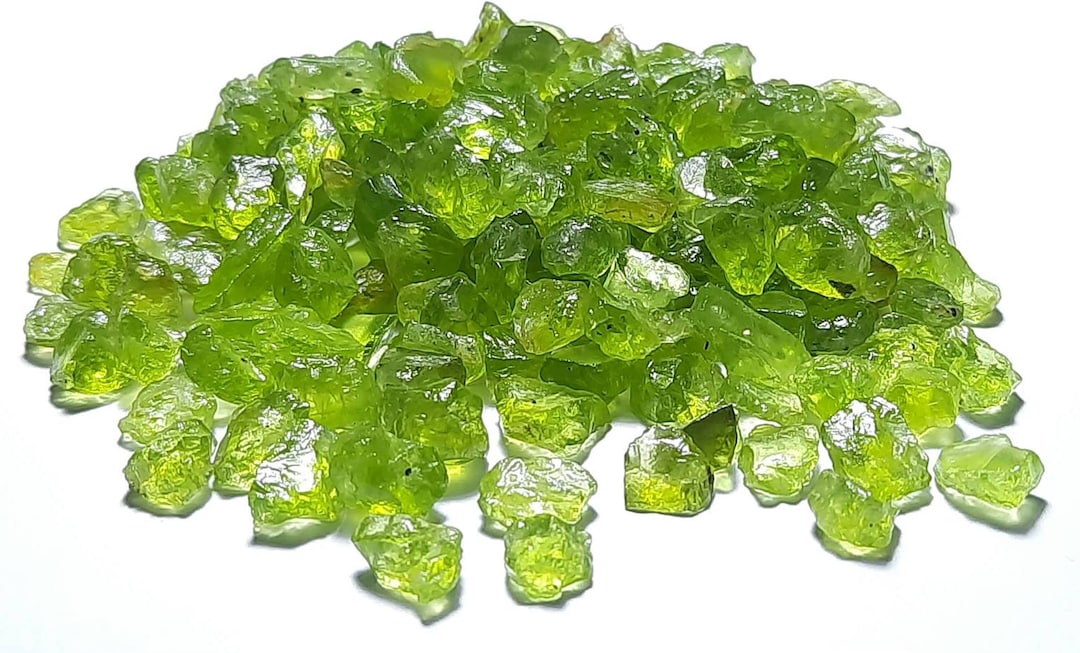 Pierre Précieuse Naturelle Péridot D'Arizona - 90 Mm - Vert Transparent - Non Traité